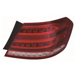 LKQ - 2014 Mercedes E-Class Passenger's Outer Tail Light Assembly
