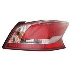 LKQ - 2013 Nissan Altima Passenger's Tail Light Assembly
