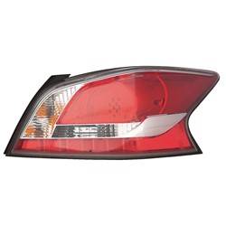 LKQ - 2014-2015 Nissan Altima Passenger's Tail Light Assembly