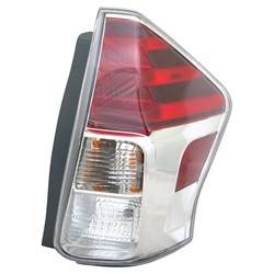 LKQ - 2015-2018 Toyota Prius V Passenger's Tail Light Assembly