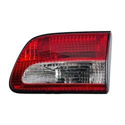 LKQ - 2001-2003 Toyota Sienna Passenger's Inner Tail Light Assembly