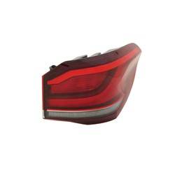 2020-2022 BMW X1 Passenger's Outer Tail Light Assembly