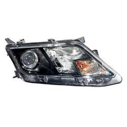 2010-2012 Ford Fusion Passenger's Headlight Assembly