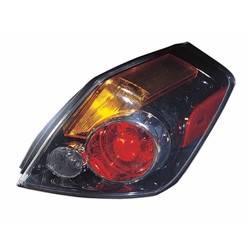 2007-2009 Nissan Altima Passenger's Tail Light Assembly
