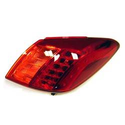 2009-2010 Nissan Murano Passenger's Outer Tail Light Assembly