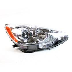 2012-2014 Toyota Prius C Passenger's Headlight Assembly