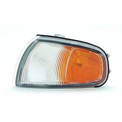 1995-1996 Toyota Camry Driver's Parking Light Assembly