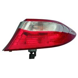 2015-2017 Toyota Camry Passenger's Outer Tail Light Assembly