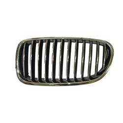 '11-'13 BMW 528i, '12-'13 BMW 528i xDrive, '11-'13 BMW 535i, '11-'13 BMW 535i xDrive Driver Side Grille